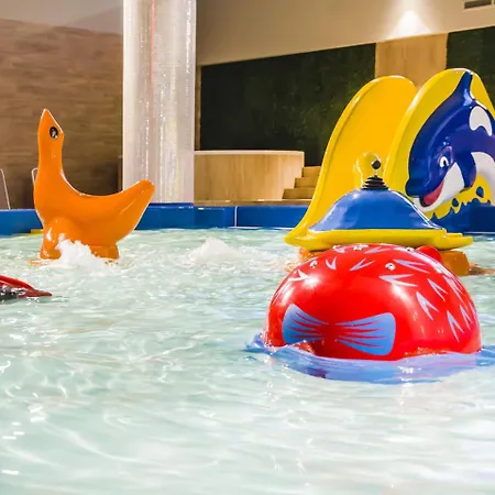 Vacationclub - Aquamarina Apartament A-39 Świnoujście